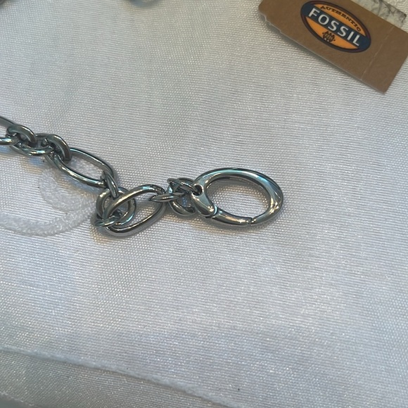 Fossil 7 inch Chain Charm Bracelet - Picture 3 of 3